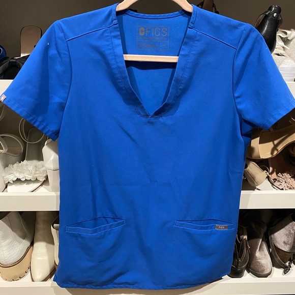 COPY - Figs scrubs - Picture 2 of 5